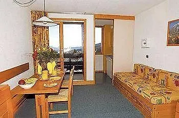 Odalys Le Hameau Du Mottaret ホリデーパーク メリベル